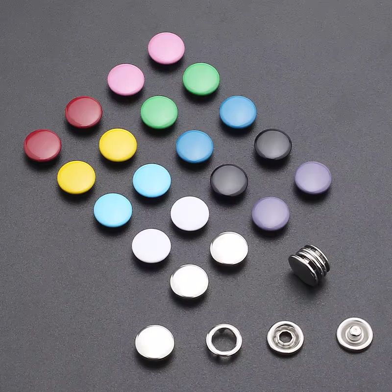 Boutons-pression/attaches textiles